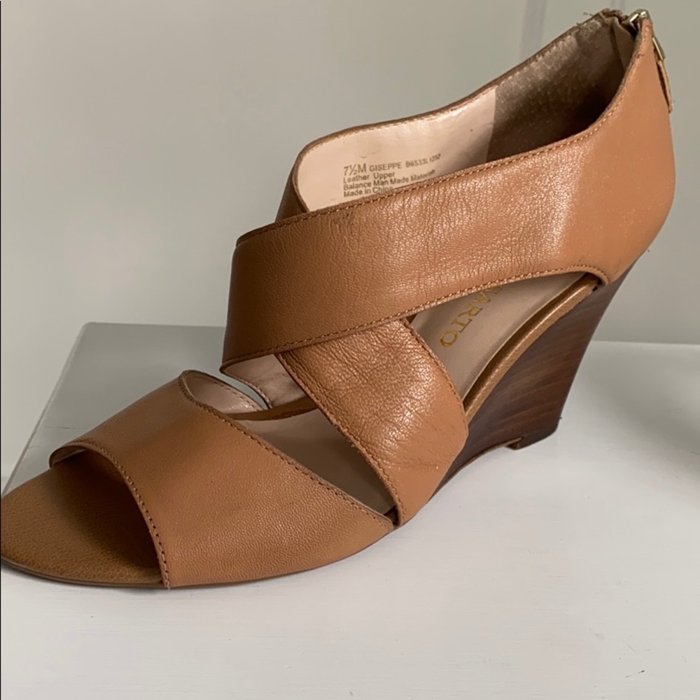 Franco Sarto wedges